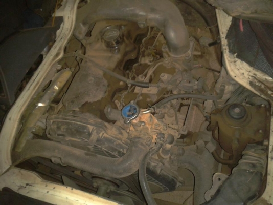 ขาย รถตู้ สภาพสวย toyota hiace ปี 93 เครื่องเดิม 2500 .