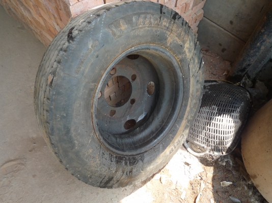 ล้อขอบ 16 - 5 น๊อต พร้อมยาง ล้อขอบ 16 - 5 น๊อต พร้อมยาง