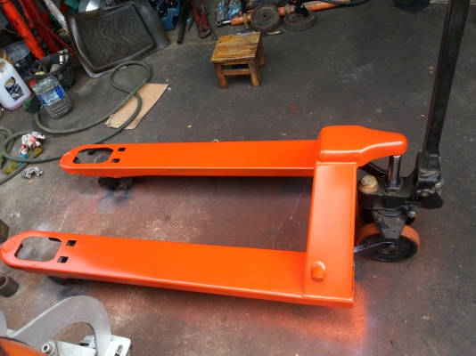 ขายเเฮนด์ลิฟท์ยกไค้ 2500 กก