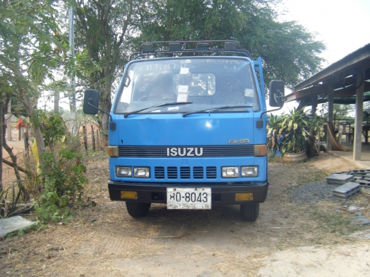 NKR 110เครื่องแน่นแรงทำมาใหม่ให้หมด ยางใหม่ อ.ว.ท พวงมาลัยพาเวอร์บรรทุก 5 ตันสบาบ