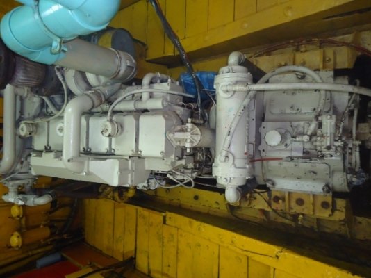 ขายเรือประมงมือสอง อุปกรณ์ครบพร้อมใช้งาน โทรคุยกันก่อนได้ครับเจ้าของขายเอง