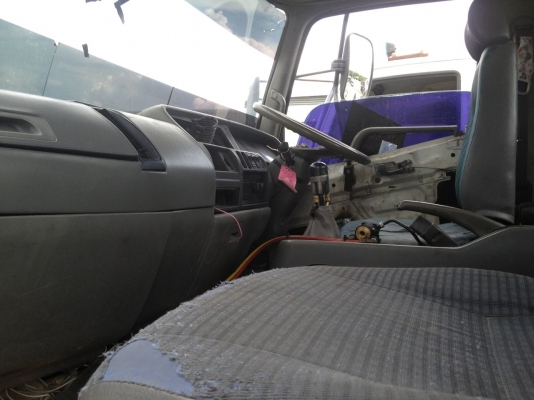 ขาย MMTFN627PNC M6 หัวลาก 6D16 260แรง รถห้างแท้ปี47