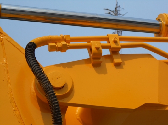 ขายรถขุด KOBELCO SK60. MARK 3  พร้อท LINE หัวกระแทก(หัวแย๊ก)เก่านอกปรับสภาพแล้วพร้อมใช้งาน