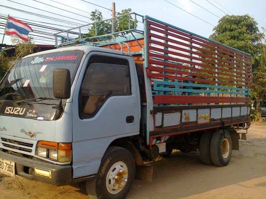 รถ6ล้อnpr120ปี40ผาขาว