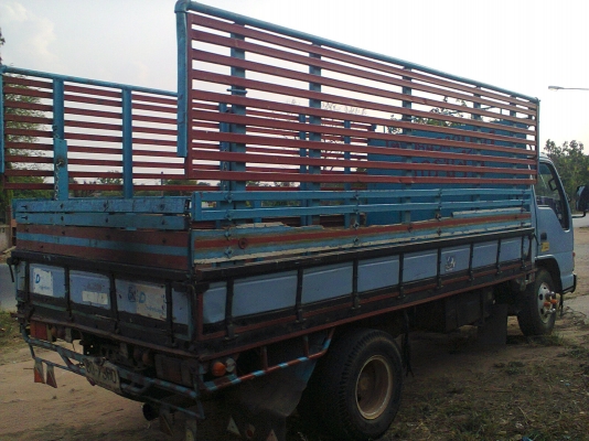 รถ6ล้อnpr120ปี40ผาขาว