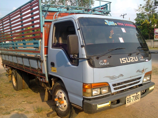 รถ6ล้อnpr120ปี40ผาขาว