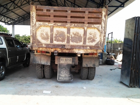 ขายด่วน..รถสิบล้อ HINO FM 17 เครื่องยนต์ HO7C รุ่นใหม่ เบรคทิ๊ฟฟี่ เกียร์ใหญ่ เครื่องดี คัสซีสวย ปะผุพื้นเก๋งฟรีให้เรียบร้อย ไม่มีทะเบียน.