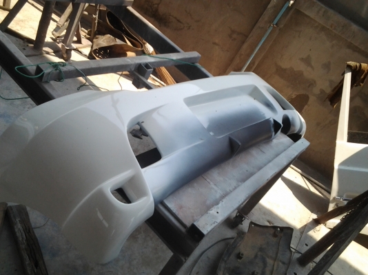 ขายด่วน..รถสิบล้อ HINO FM 17 เครื่องยนต์ HO7C รุ่นใหม่ เบรคทิ๊ฟฟี่ เกียร์ใหญ่ เครื่องดี คัสซีสวย ปะผุพื้นเก๋งฟรีให้เรียบร้อย ไม่มีทะเบียน.