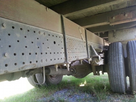 รถอิซูซุ 6 ล้อ รั่ว 150 แรงม้า ปี 54 สนใจติดต่อ 081 - 6079515 รถอิซูซุ 6 ล้อ รั่ว 150 แรงม้า ปี 54 สนใจติดต่อ 081 - 6079515