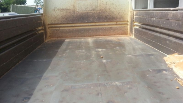 รถอิซูซุ 6 ล้อดั๊ม NPR 150 แรงม้า ปี 52 วิ่ง 120000 กว่า กม. สนใจติดต่อ 081 - 6079515