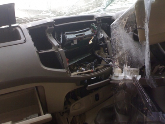 ซากรถฝากขาย โตโยต้า วีโก้ พีรันเนอร์ 4 ประตู