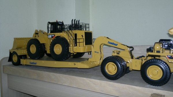 รถcatterpillar มีหลายแบบคับ จัดมาให้ชมกันเลยคับ รถcatterpillar มีหลายแบบคับ จัดมาให้ชมกันเลยคับ