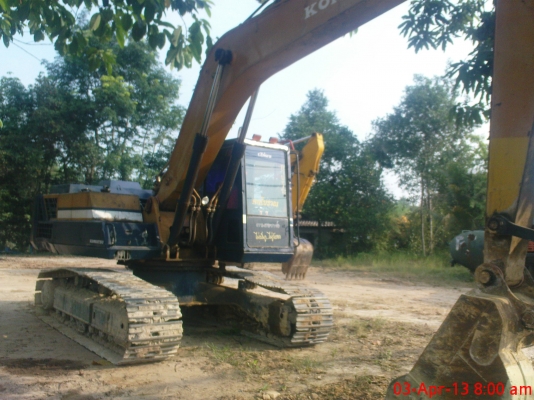 ขายรถแบ็คโฮ KOMATSU รุ่น PC200-3