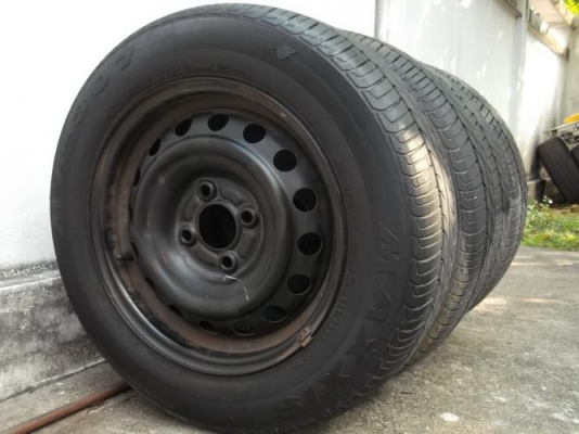กะทะ14 4รู100 + ยางMaxxis 176/65/14 ปี11