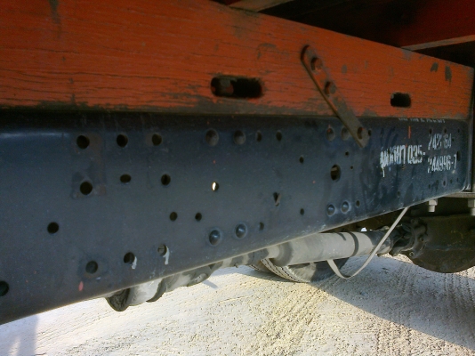 ขาย NPR 120  ฝาขาว ปี 43  ช่วงล่างใหญ่  F-หน้า  F - หลัง