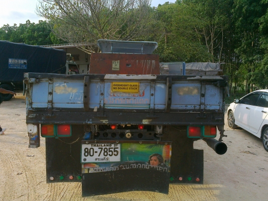 ขาย NPR 120  ฝาขาว ปี 43  ช่วงล่างใหญ่  F-หน้า  F - หลัง