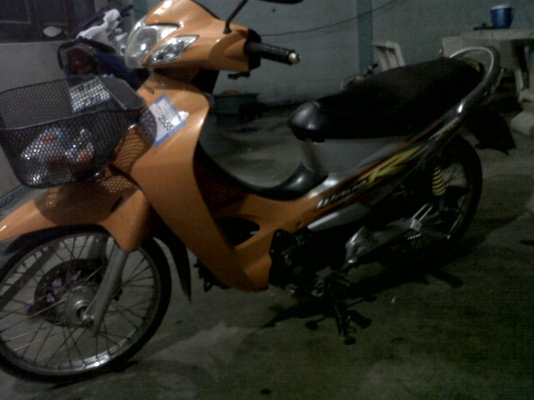 ขายเวฟ125เครื่องดีมากๆทะเบียนโดนชุดสีแท้ใหม่