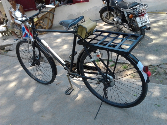 ขาย จักรยานโบราณ สวยๆ  ถูก ๆ ครับ  ราคา 7000ซื้ออุปกรมาไส่ครบแล้ว