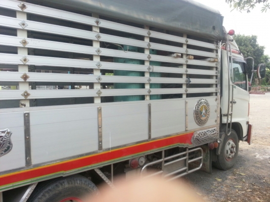 ขายด่วน 6 ล้อช่วงยาว hino MEGA fc9je 150แรงม้า ปีสภาพเดิมๆ