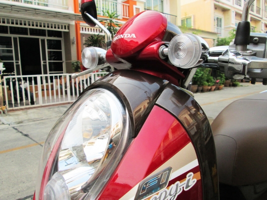 ขาย Scoopy i ปี 2012 ตัว TOP ไมล์แท้ 3320 กม เครื่องหัวฉีดประหยัดน้ำมัน สภาพสวยเดิมๆ จากโรงงาน สีแดง น้ำตาล จด 28 พฤษภาคม 2555 ราคา 29900 บาท