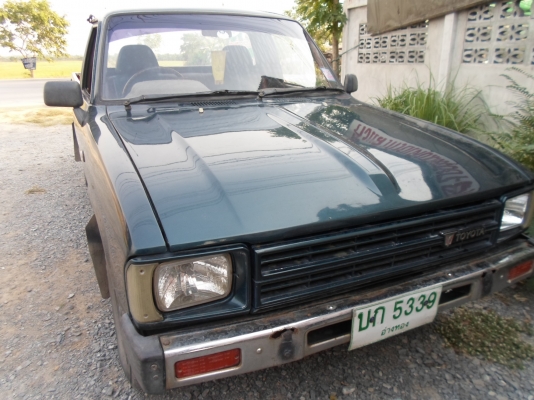 TOYOTA  LN ม้ากระโดด 2 ตา สภาพสวย 75,000 พร้อมขับ