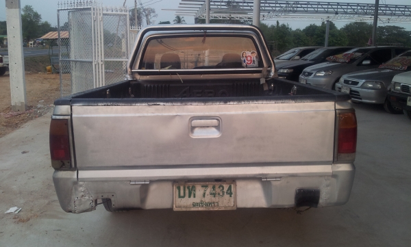 ขอขายของดีราคาถูก B2500 ครับ