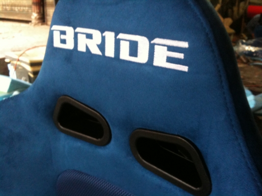 ขายเบาะแท้นำเข้ามาเองขายถูกครับ กำมะหยี่ แท้ JAPAN ขายเบาะแท้นำเข้ามาเองขายถูกครับ กำมะหยี่ แท้ JAPAN