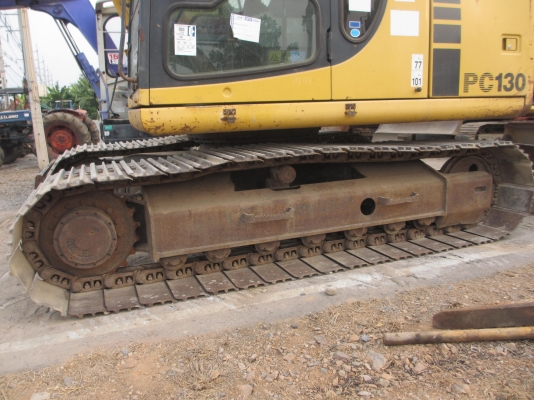 สภาพ 95 \% KOMATSU PC130-6  เก่านอก เอวแน่น ปั็มแรง สภาพพร้อมใช้ สุดๆเอาไปแบ่งกันใช้ได้เลยครับ  แทรกกว้าง เดินไว