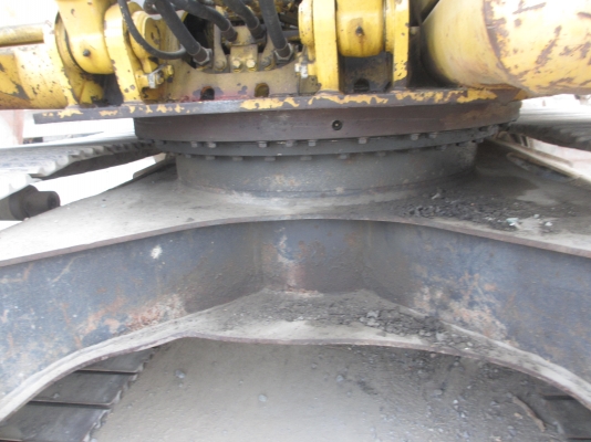 สภาพ 95 \% KOMATSU PC130-6  เก่านอก เอวแน่น ปั็มแรง สภาพพร้อมใช้ สุดๆเอาไปแบ่งกันใช้ได้เลยครับ  แทรกกว้าง เดินไว