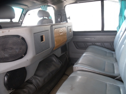 ขายรถตู้ไฮเอช