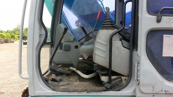 ขายรถตัก KOBELCO