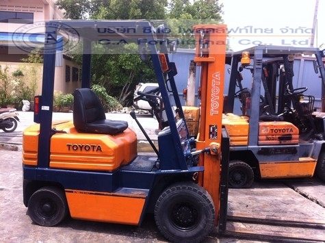ขายรถ โฟล์คลิฟท์ TOYOTA รุ่น 5-FG15