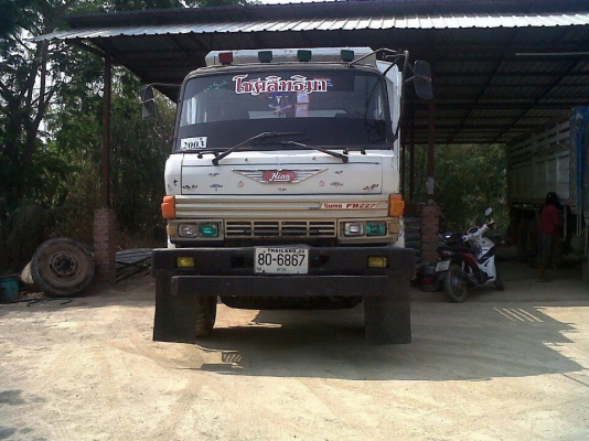 ขายรถบรรทุก10ล้อHINO SUMO 227 220HP เครื่องดี คัสชีส์มีรอยเชื่อม1นิ้ว หัวบางเดิม พร้อมโอนครับ