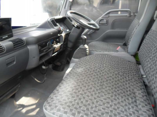 Isuzu NKR ปี 51,130 แรง