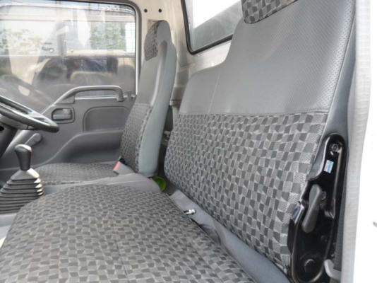 Isuzu NKR ปี 51,130 แรง