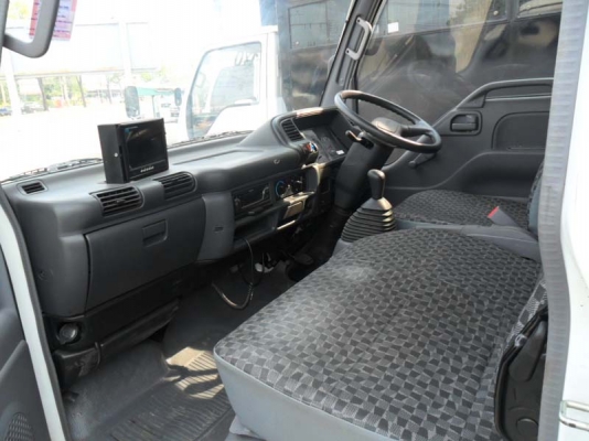 Isuzu NKR ปี 51,130 แรง