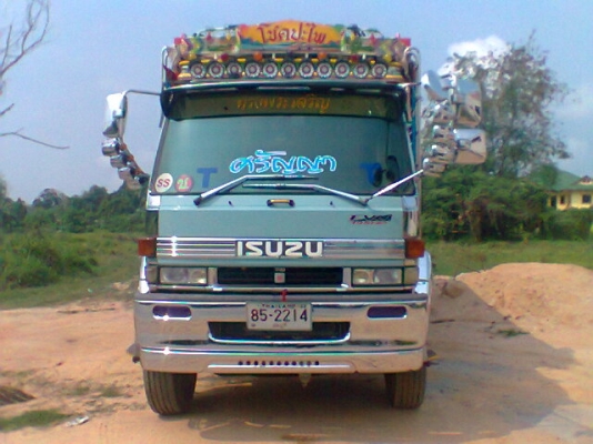 รถแบบนี้สวยไหมคับ