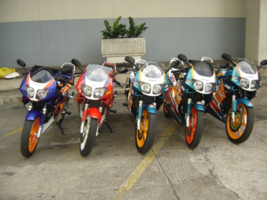 ขายด่วน NSR 150 SP PROARM 100\%  สวยมาก ทำสีใหม่ทั้งคัน 35000 บาท มีสี แดงขาว และ สีเขียวส้ม  สินค้า มีจำนวน จำกัด