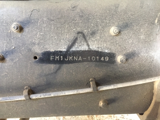 หัวลาก HINO รุ่น FM1JKNA 245 แรงม้า ปีจดทะเบียน 2546พร้อมหาง รุ่น VHT-TST1250M ปีจดทะเบียน 2546