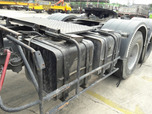 หัวลาก HINO รุ่น FM1JKNA 245 แรงม้า ปีจดทะเบียน 2546พร้อมหาง รุ่น VHT-TST1250M ปีจดทะเบียน 2546