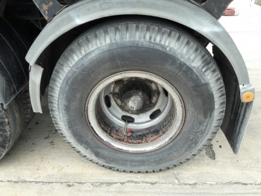 หัวลาก HINO รุ่น FM1JKNA 245 แรงม้า ปีจดทะเบียน 2546พร้อมหาง รุ่น VHT-TST1250M ปีจดทะเบียน 2546