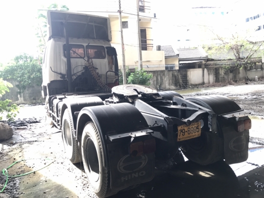 หัวลาก HINO รุ่น FM1JKNA 245 แรงม้า ปีจดทะเบียน 2546พร้อมหาง รุ่น VHT-TST1250M ปีจดทะเบียน 2546