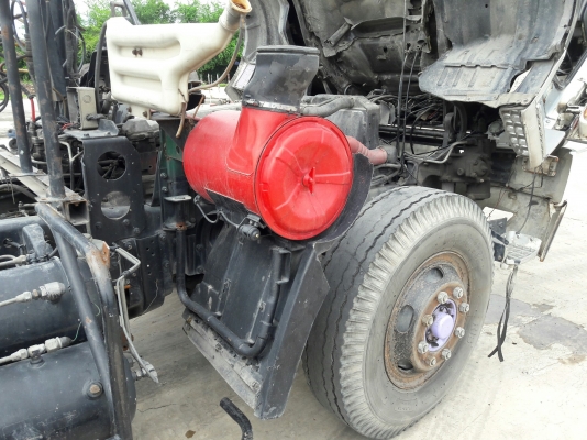 หัวลาก HINO รุ่น FM1JKNA 245 แรงม้า ปีจดทะเบียน 2546พร้อมหาง รุ่น VHT-TST1250M ปีจดทะเบียน 2546