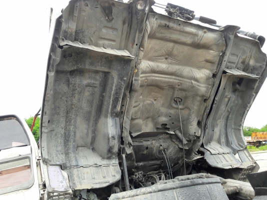 หัวลาก HINO รุ่น FM1JKNA 245 แรงม้า ปีจดทะเบียน 2546พร้อมหาง รุ่น VHT-TST1250M ปีจดทะเบียน 2546