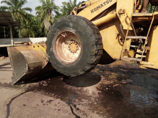 ข่ยรถตัก KOMATSU 510 ข่ยรถตัก KOMATSU 510