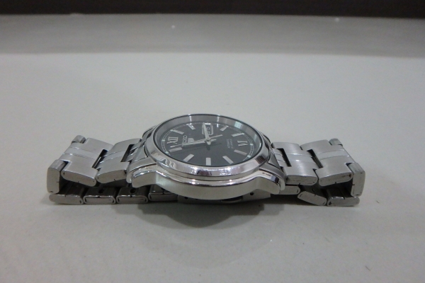 นาฬิกา Seiko Auto ระบบออโต้ หลังเปลือย ชาย เรือนเงิน สภาพใหม่ เดินปกติ ส่งฟรี
