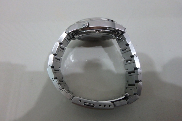 นาฬิกา Seiko Auto ระบบออโต้ หลังเปลือย ชาย เรือนเงิน สภาพใหม่ เดินปกติ ส่งฟรี