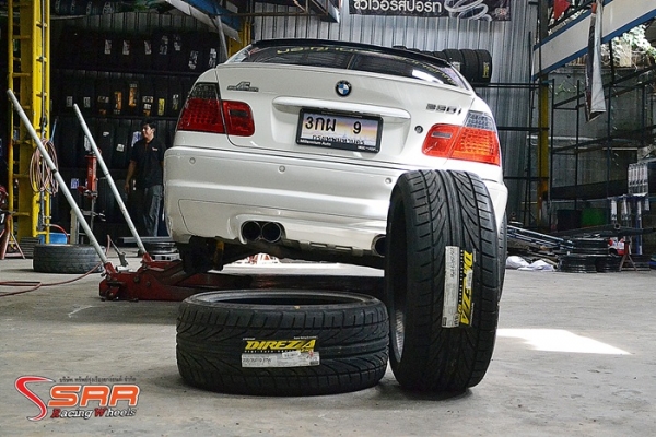 DUNLOP DZ101 235/35R19 ปี14 เส้นละ 4,000 บาท