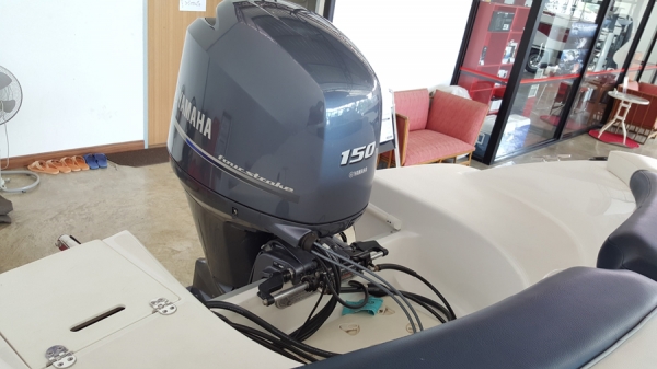 ขายเรือใหม่ป้ายแดง Rinker196