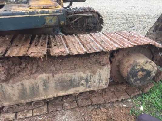 ขาย 195,000 บาท KOMATSU PC120-2 เครื่อง 6BB1-145 แรง โช้หนา เอวแน่น เอกสารชื้อขาย  รถอยู่ จ.นครพนม โทร&amp;ไอดีไลน์ 0610710295